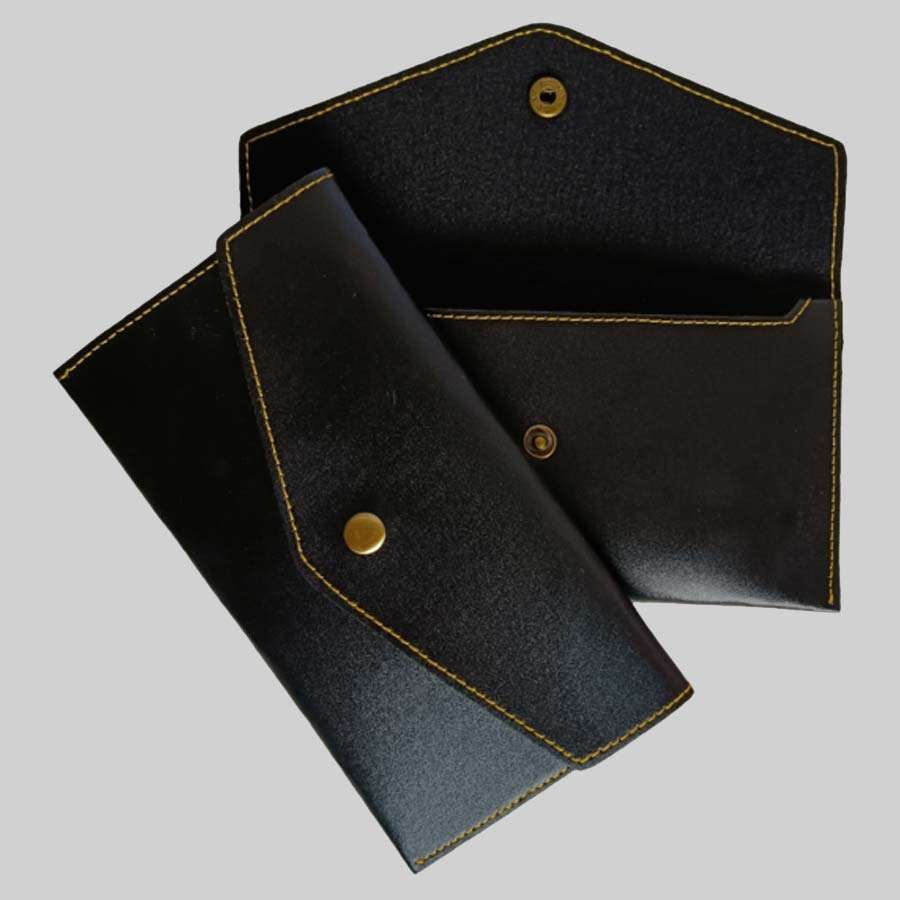 Ladies Minimal Clutch Faux Leather - Black